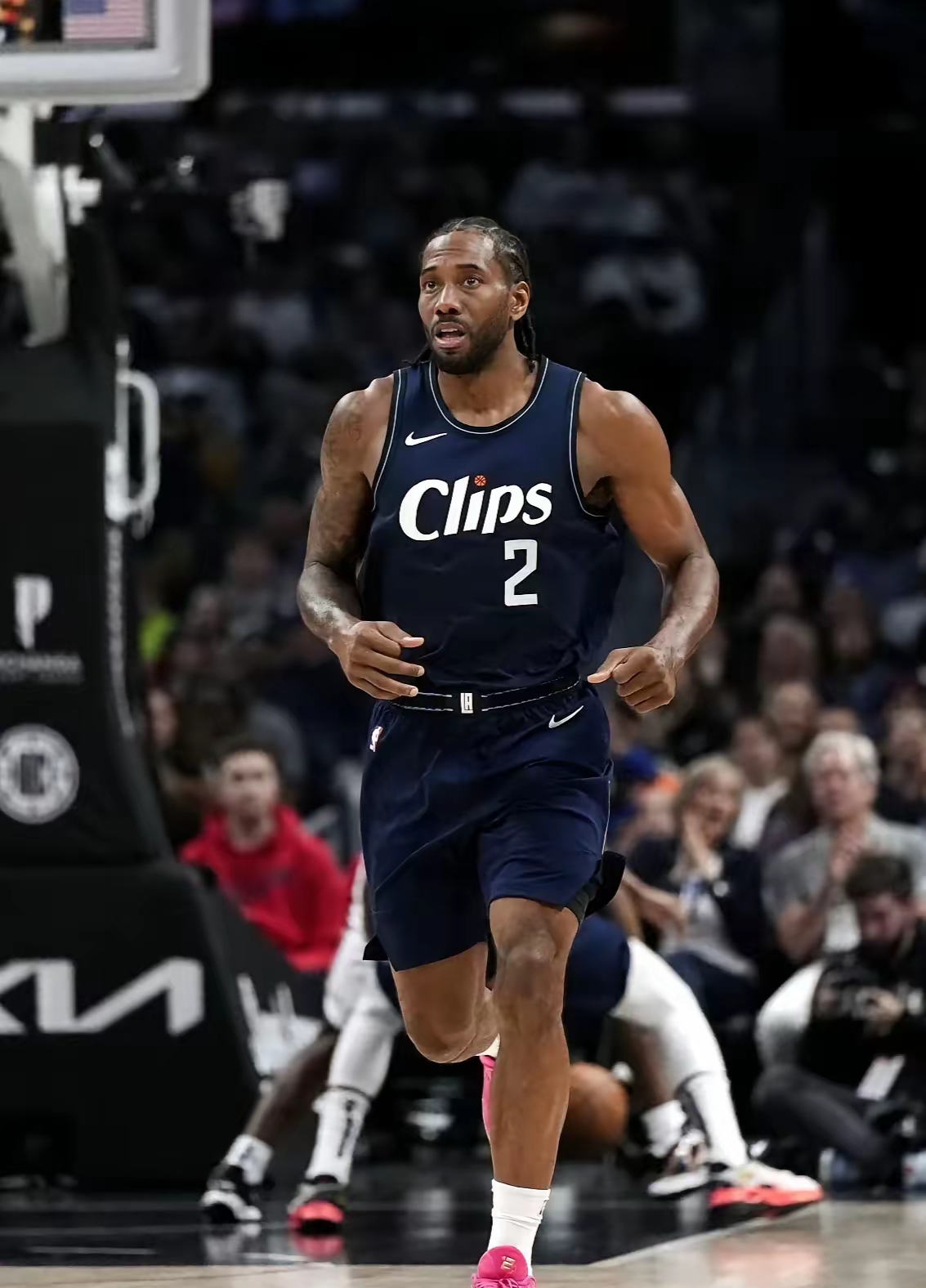 吉马良斯：纽卡时隔九年再遇桑德兰，必须拿下英超德比战（吉马良斯：纽卡九年后再战桑德兰，这场英超德比势在必胜）