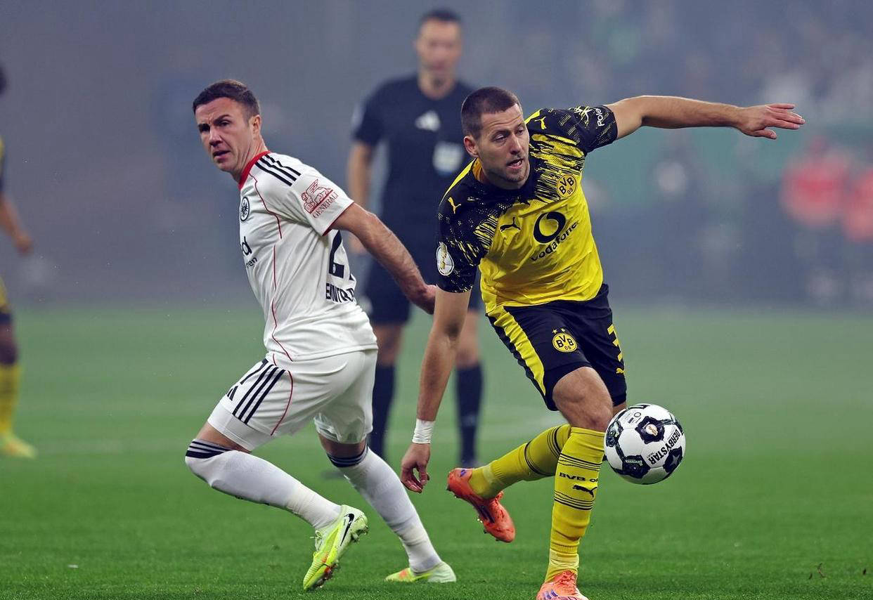 经友好协商，深圳新鹏城足球俱乐部今日宣布任命陈涛...（深圳新鹏城俱乐部官宣：经协商一致，陈涛即日起上任...）