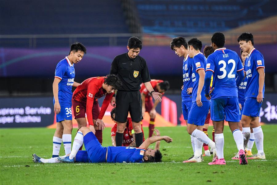 李章洙回渝参加足协杯夺冠25周年纪念赛，感慨儿子当年才初中（李章洙重返重庆出席足协杯夺冠25周年纪念赛，感叹儿子当年仍在读初中）