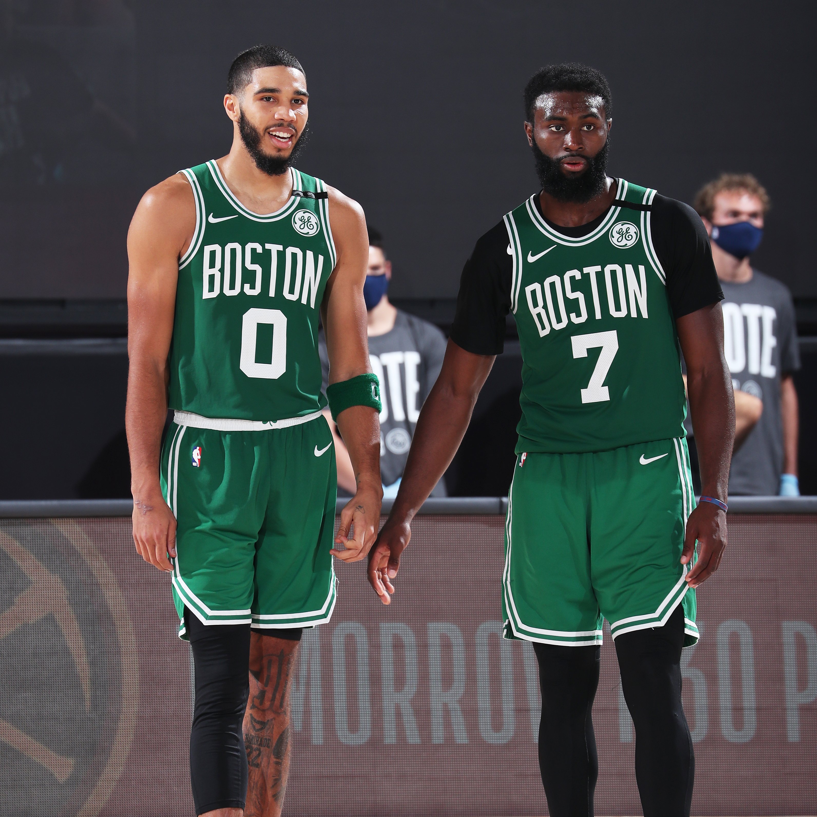 萨里：我们赢米兰是合理的；因西涅就像我儿子，俱乐部会决定（萨里：战胜米兰合情合理；因西涅像我儿子，去留由俱乐部定夺）