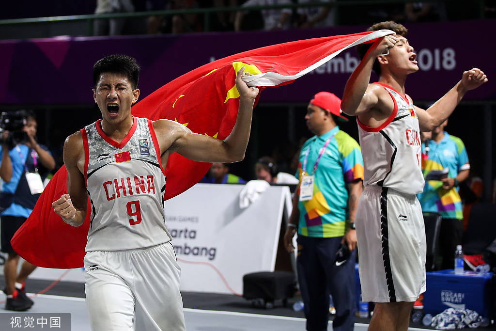 环足奖年最佳男足俱乐部候选：巴黎、切尔西、巴萨、拜仁在列（环足奖年度最佳男足俱乐部候选出炉：巴黎、切尔西、巴萨、拜仁入围）