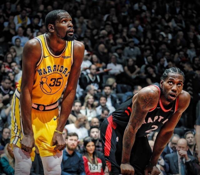 巴媒：内马尔左膝半月板受伤，无缘2025年剩余全部赛事（巴西媒体：内马尔左膝半月板受损，将缺席2025年余下所有比赛）