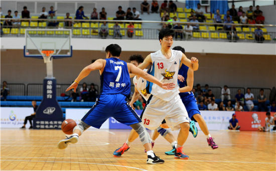 每体：贝西克塔斯想租特狮，承担全部薪资+选择买断费800万欧（每体：贝西克塔斯欲租借特尔施特根，愿全额承担薪水并附800万欧买断选项）