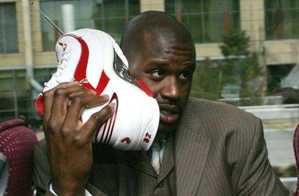 球迷视角看塞尔塔羞辱式进球，这个助攻简直把皇马后防打爆了（球迷镜头见证塞尔塔羞辱性破门，这脚助攻彻底撕裂皇马防线）