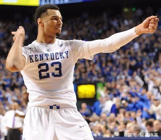 罗林斯24+7成雄鹿主攻手，个人连续三场得分20+（罗林斯24+7扛起雄鹿进攻大旗，已连续三战20+）