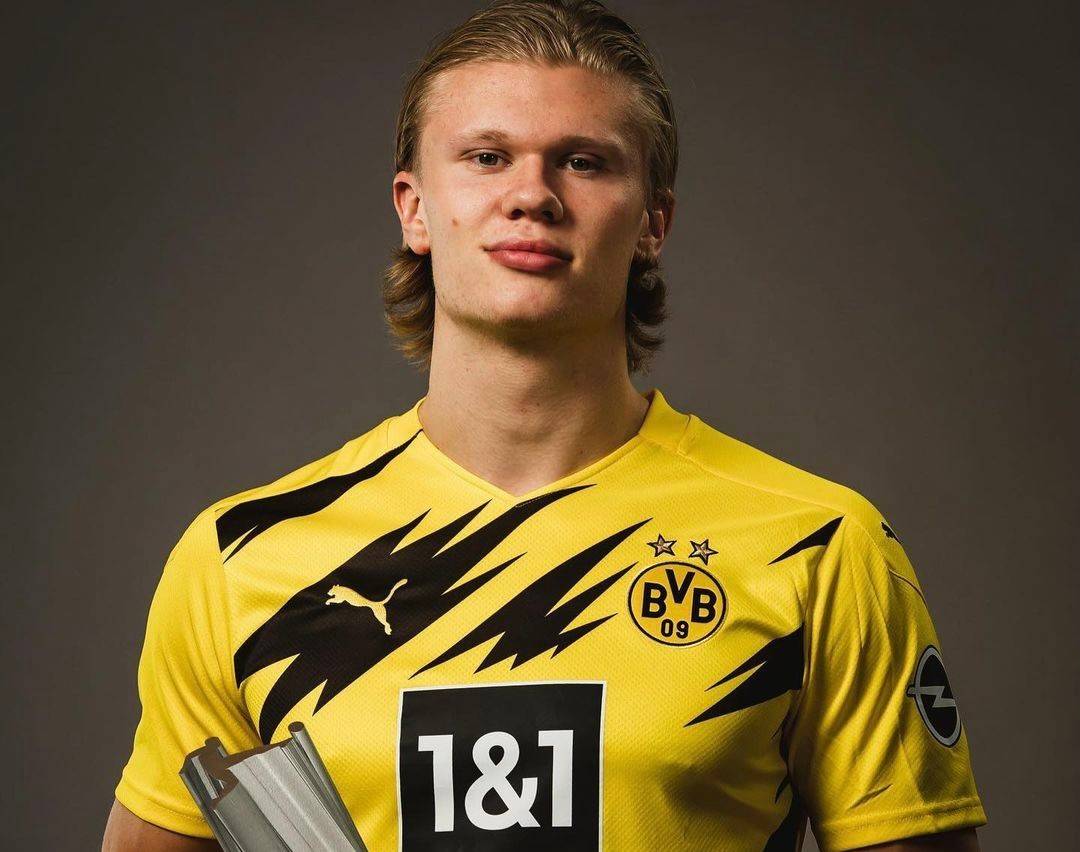 占尽优势却惨遭失利（优势在握仍惨败）