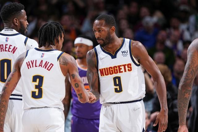 20分钟进2球，德里乌赫当选埃因霍温客场4-1利物浦全场最佳（20分钟梅开二度，德里乌赫荣膺埃因霍温客场4-1胜利物浦全场最佳）