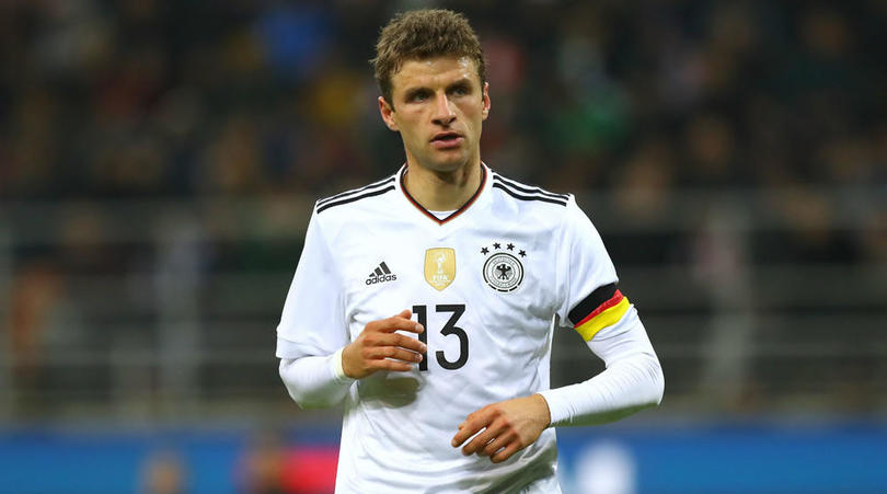 C罗打趣：詹姆斯是个好人，但我头发比他多！（C罗调侃：詹姆斯人很好，不过我头发比他多！）